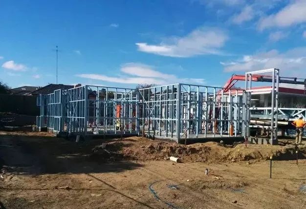 我們經(jīng)常去的KFC就是用輕鋼建造而成的!(圖3) 睿婕輕鋼別墅