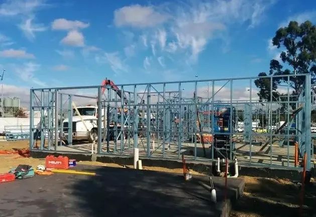 我們經(jīng)常去的KFC就是用輕鋼建造而成的!(圖6) 睿婕輕鋼別墅