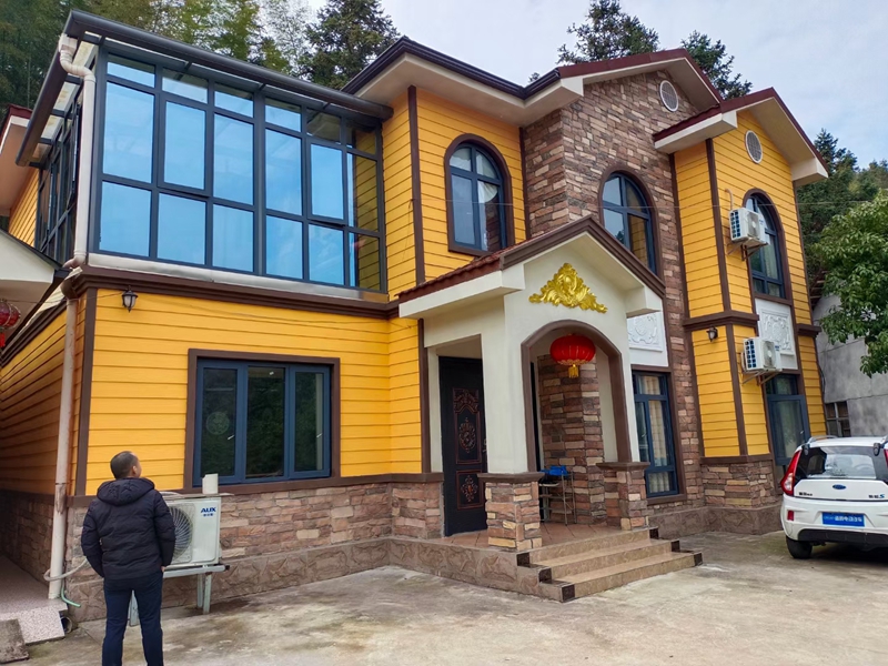 輕鋼別墅：地中海風情，追求浪漫品味(圖2)