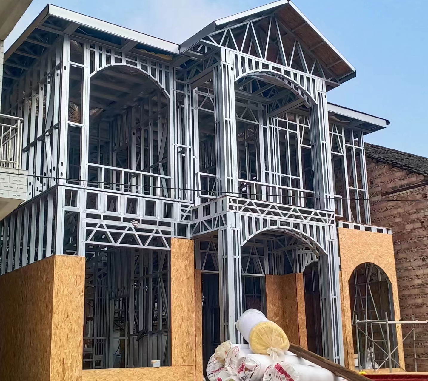 輕鋼別墅怕潮濕嗎？