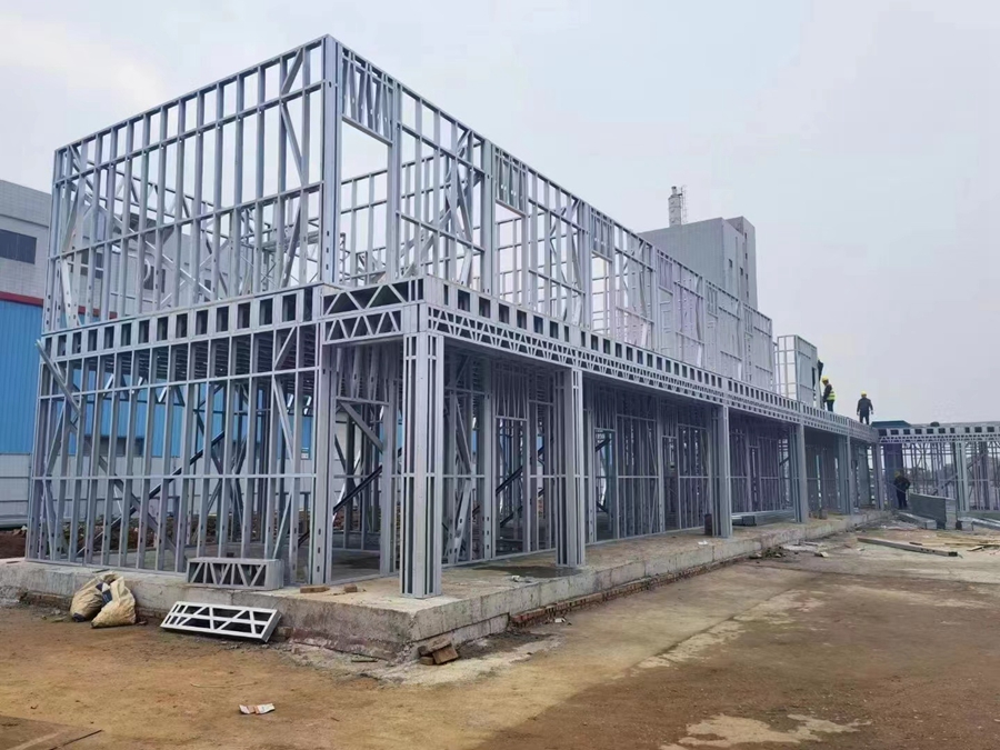 輕鋼房屋是否可以抵抗自然災害，如臺風和地震？