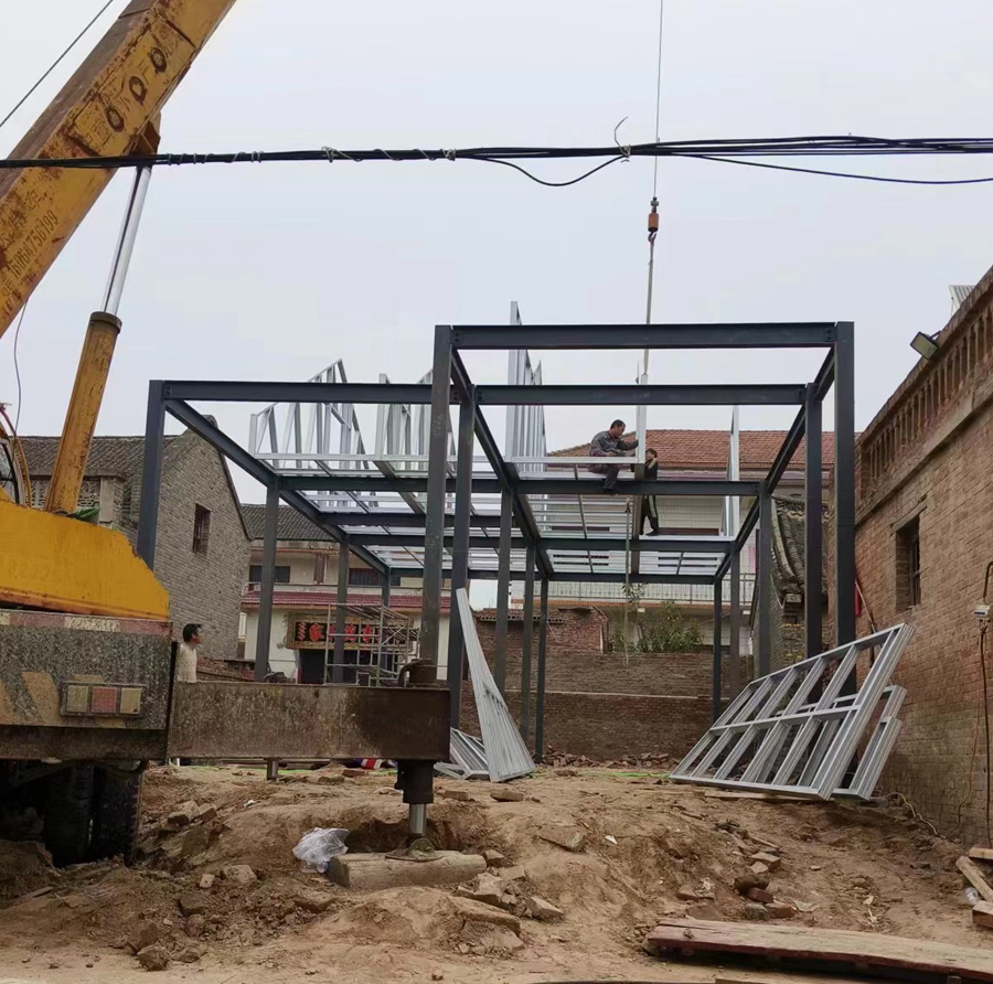 重鋼別墅和輕鋼別墅有什么區別？